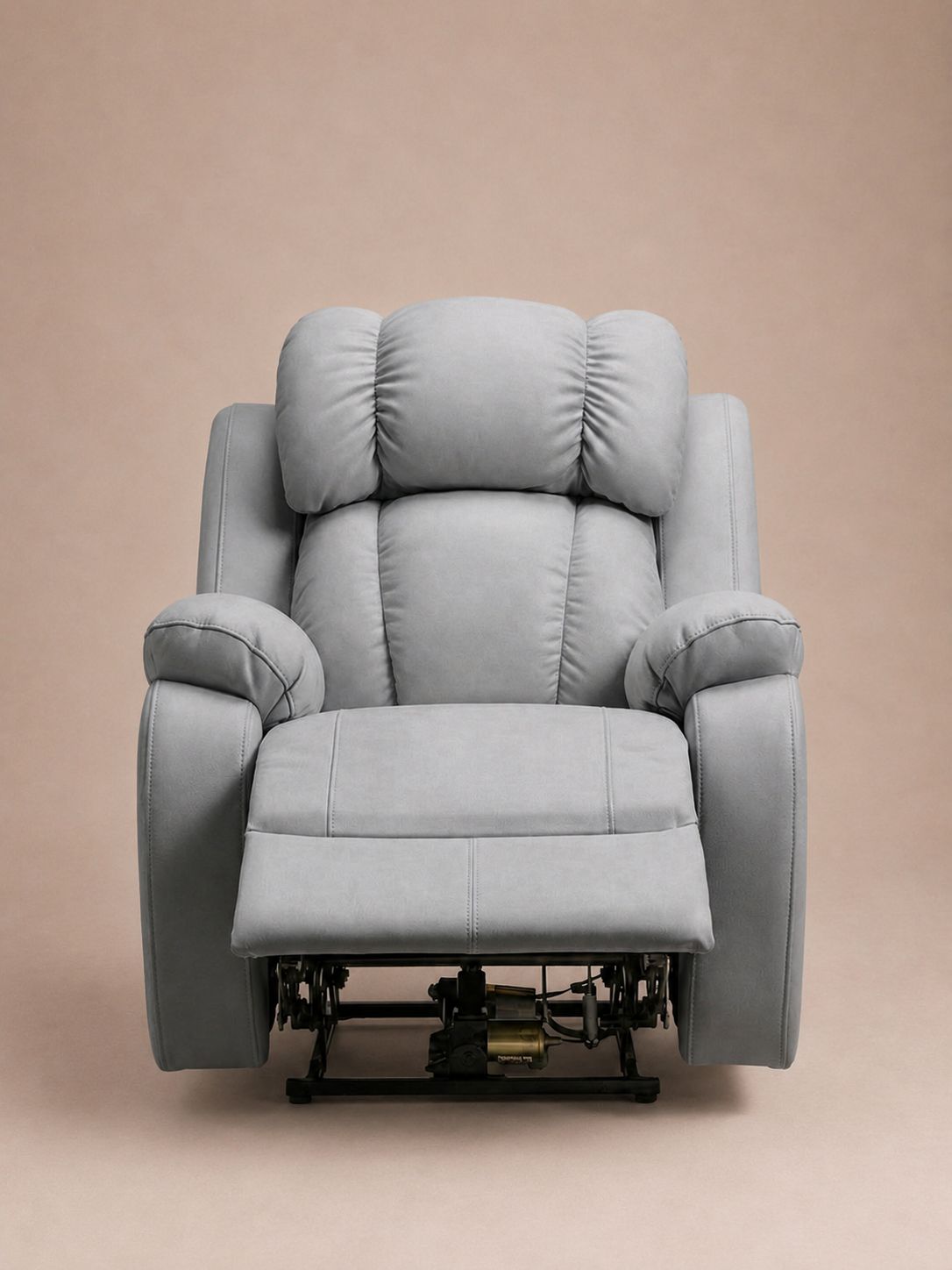 Big B recliner by Blackpoll