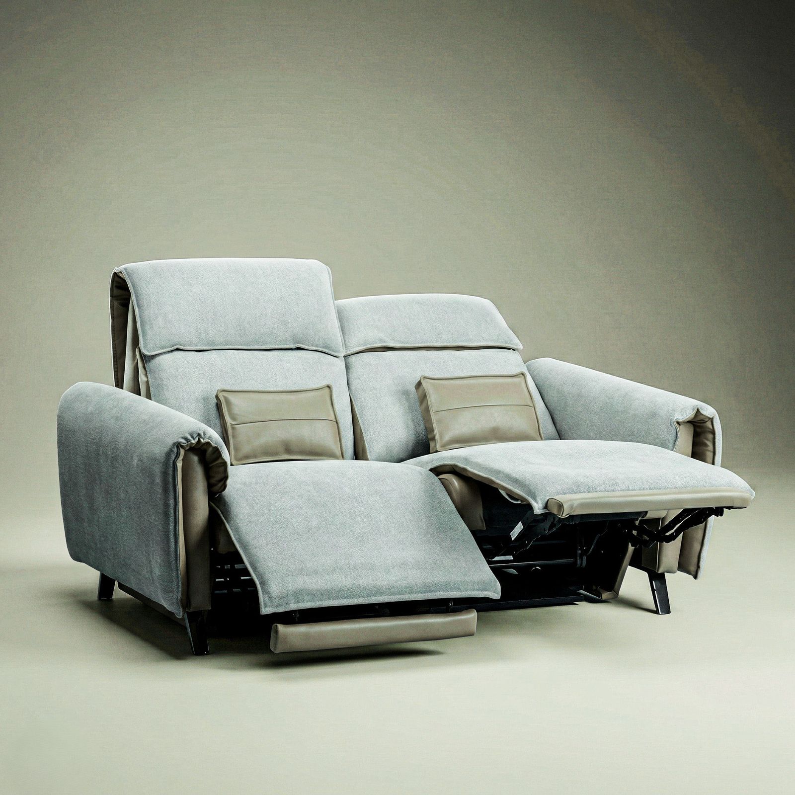 Willow recliner by Blackpoll